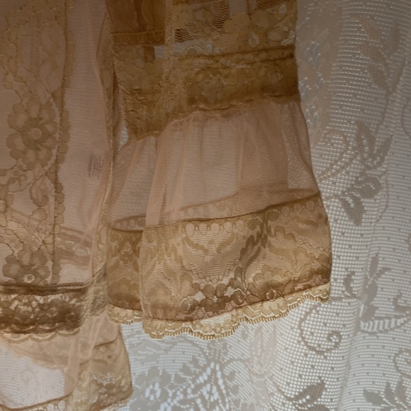 New Coldwater Creek Lace Blouse Size Large - Picture 4 of 4